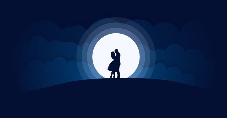 get people to buy your product using romantic priming