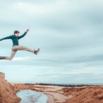should you quit your job to start business?