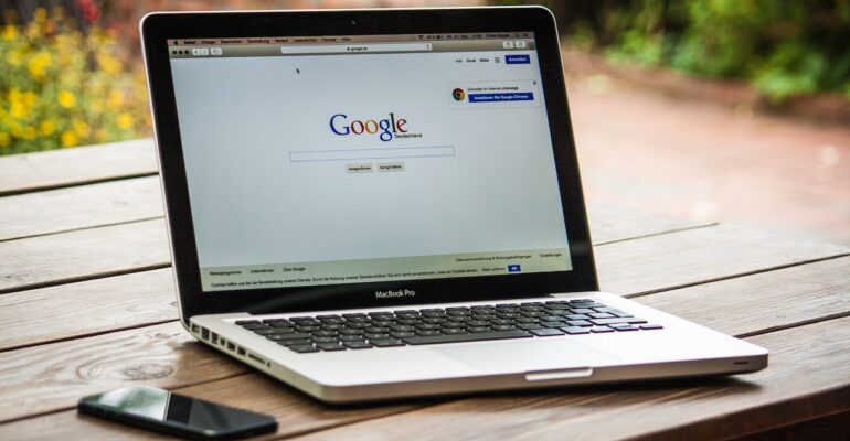 google vs chatgpt_which_is_better