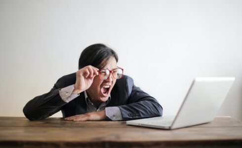 How to start a tech startup being a non-technical founder?