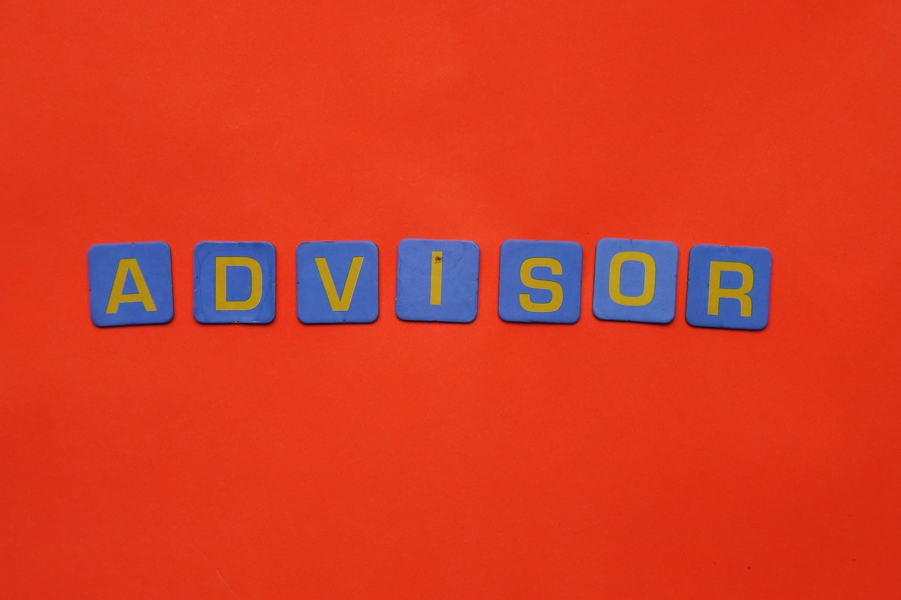 Guide to getting startup advisors