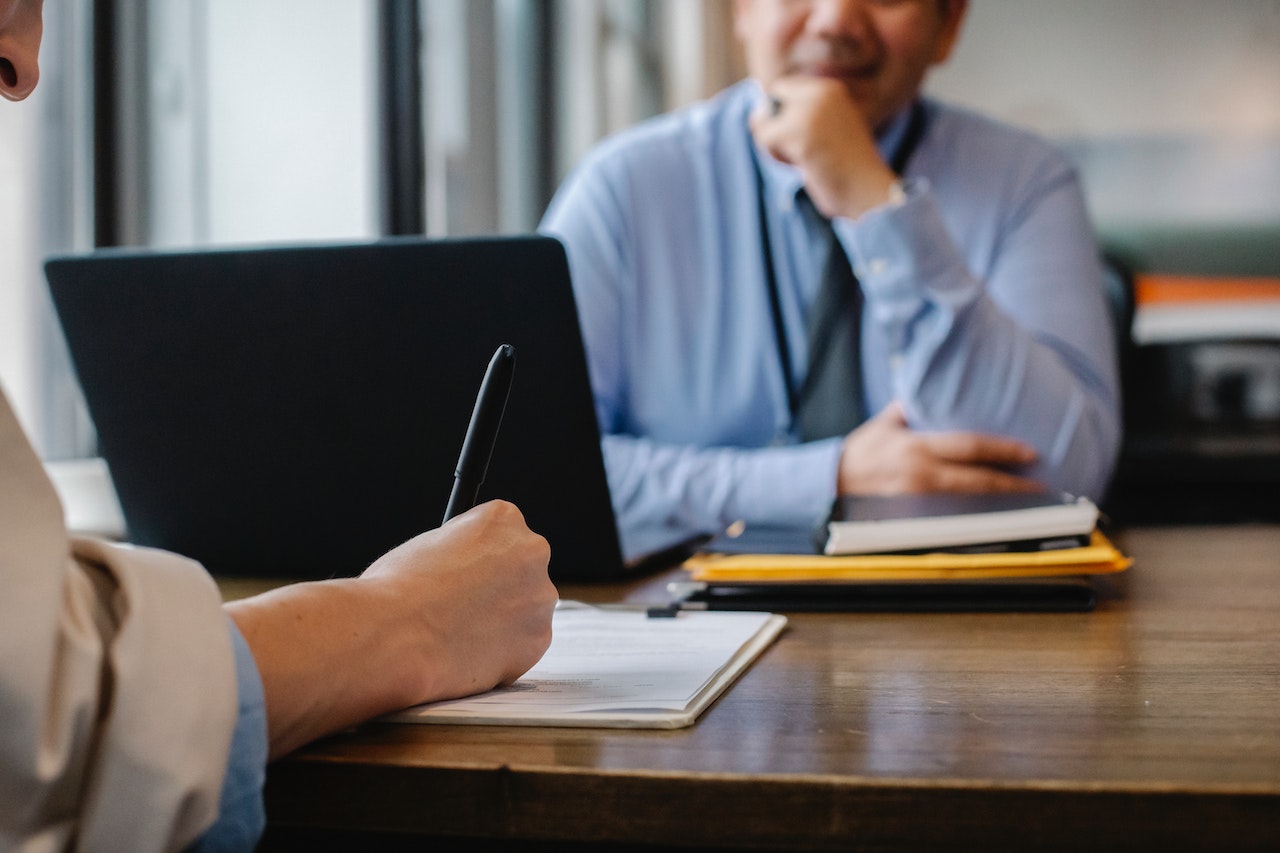 art of screening job candidates