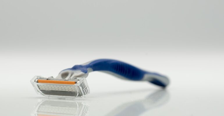 razor and blade business model