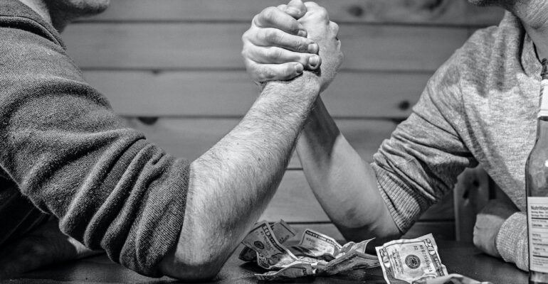 How to Split Roles Between Startup Founders