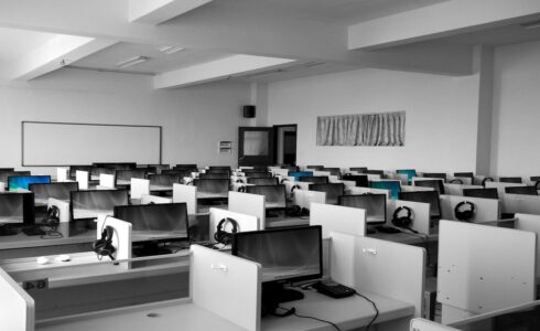outsourcing startup development