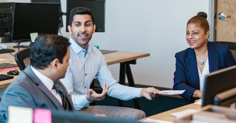 How to Hire People in India to Work Online for You