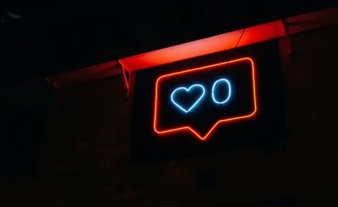 building an effective social commerce strategy