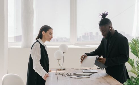 marketing vs distribution