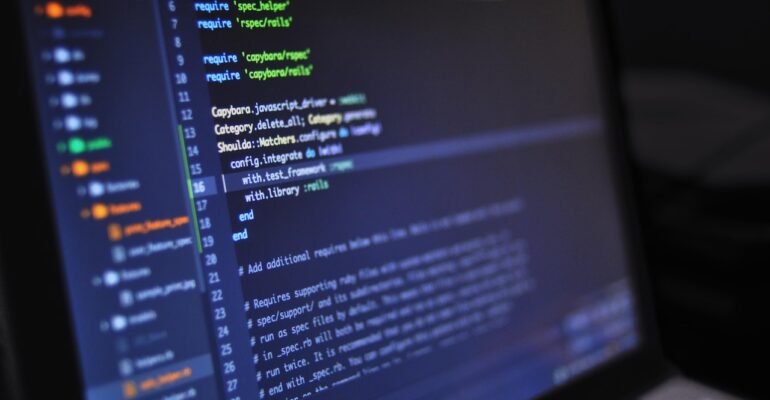 what is an autonomous database?