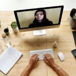 how to manage remote employees
