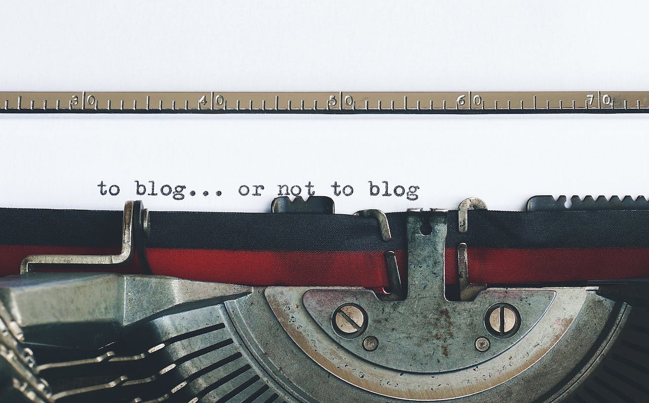 How Blogging Helps Your Business