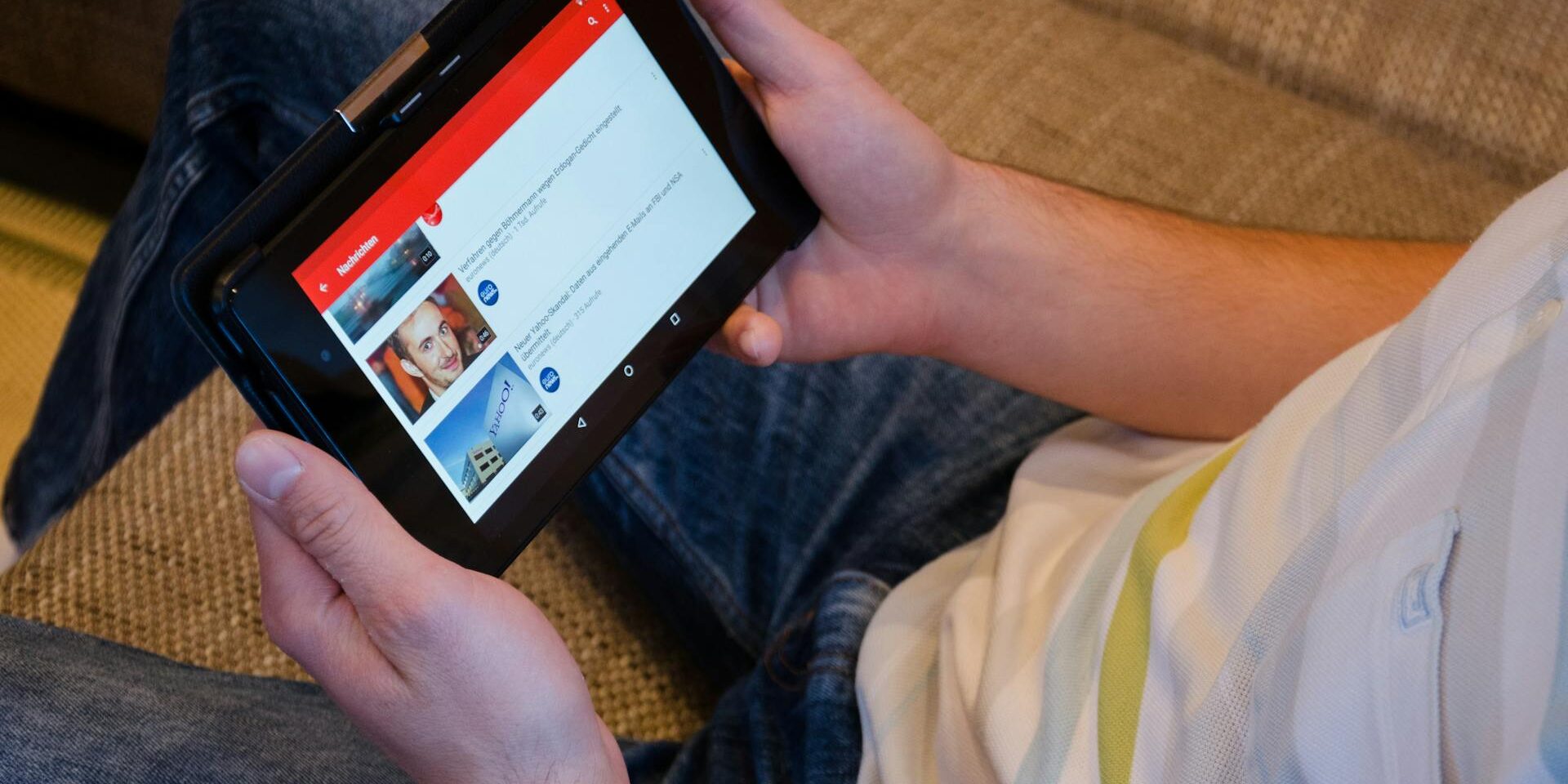 why youtube succeeded and vimeo failed?