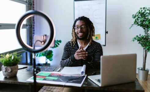 25 future of work startup ideas