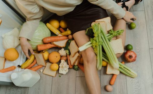 30 startup ideas for food waste problems