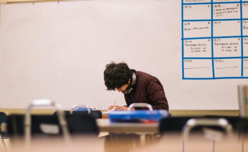 What is the McKinsey 7-Step Problem Solving Process?
